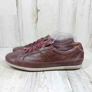 Taos Star Burgundy Leather Lace-Up Casual Comfort Sneakers
